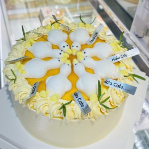 Mango Passion Fruit Lying Flat Duck Cake (8inch) <br> 芒果百香果躺平鸭蛋糕